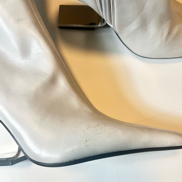 JEFFREY CAMPBELL LIGHT GREY HIDDEN HEEL ANKLE BOOTS SIZE 8 - Picture 5 of 7